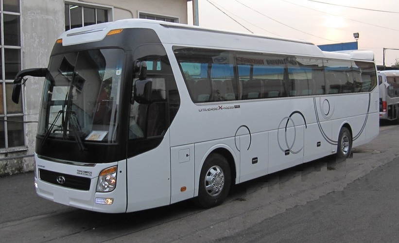Cho thuê xe Hyundai Univer 45 chỗ